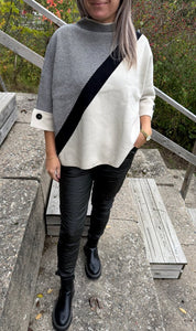 Sonja - Ponchotröja - Creme- Nyhet
