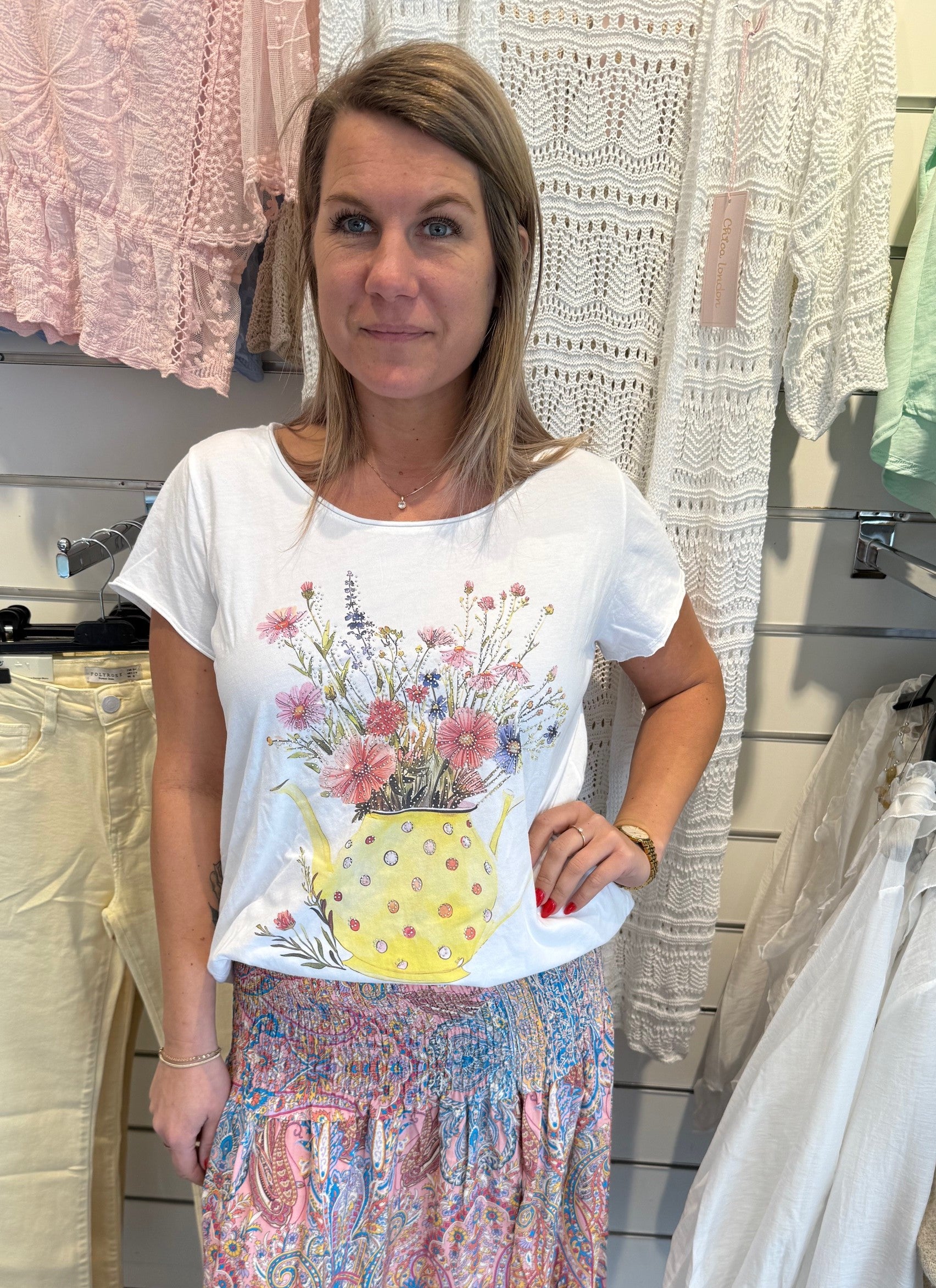 Marie - Tshirt - Flowerpot - Gul