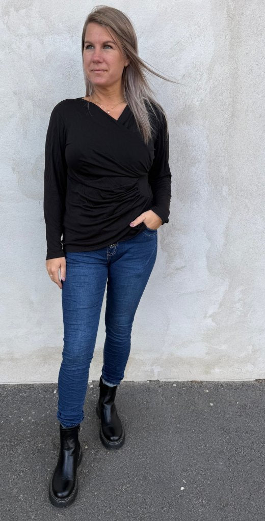 Primerose - Draperad topp - Svart - Nyhet