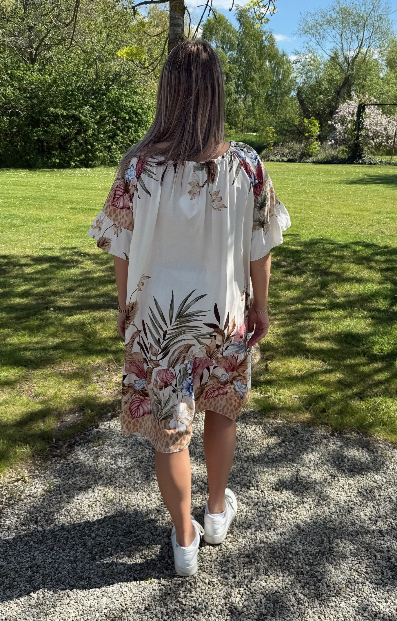 Prisca semesterklänning Flower Creme