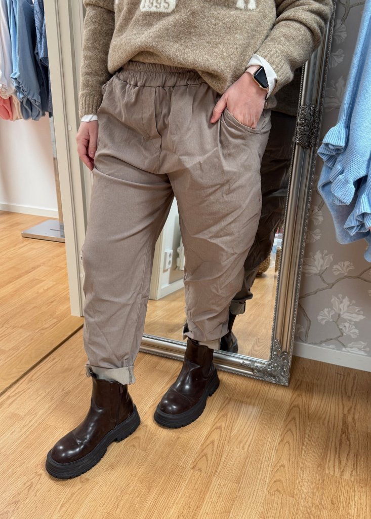 Raffaella  - Byxa med resår - Fango - Nyhet