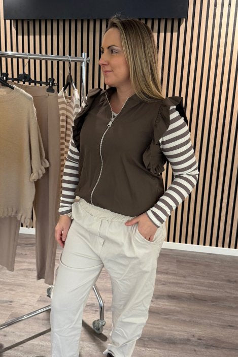 raffaellabeige4.jpg