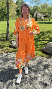 Riona Klänning Blommor Orange