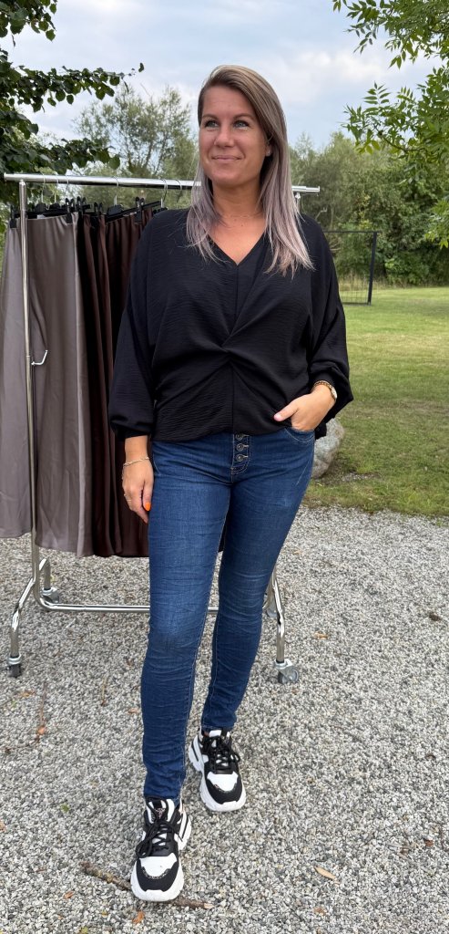 Rose- Topp med knyt - Svart- Nyhet