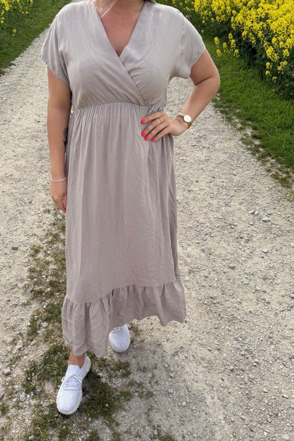 sabinetaupe12.jpg