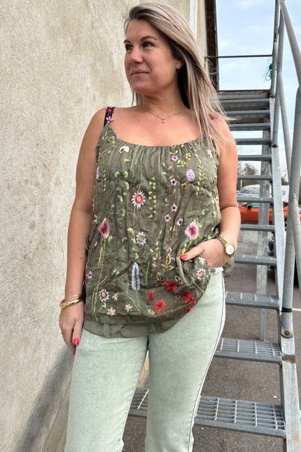 sagalinnegron.jpg
