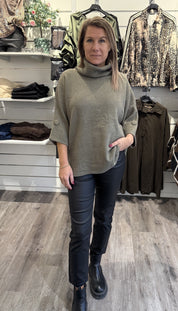 Sally Stickad polotröja Khaki