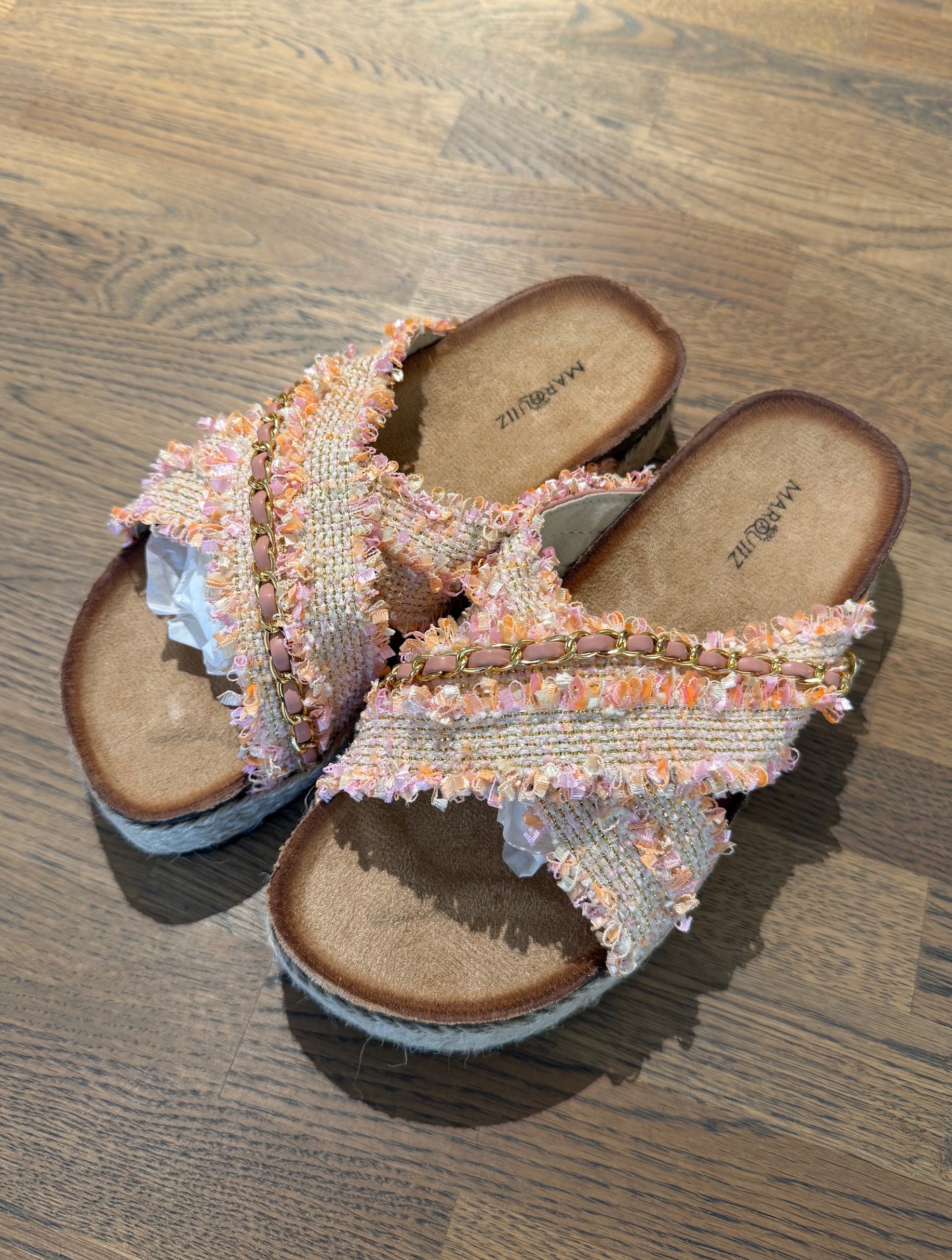 sandal1.jpg