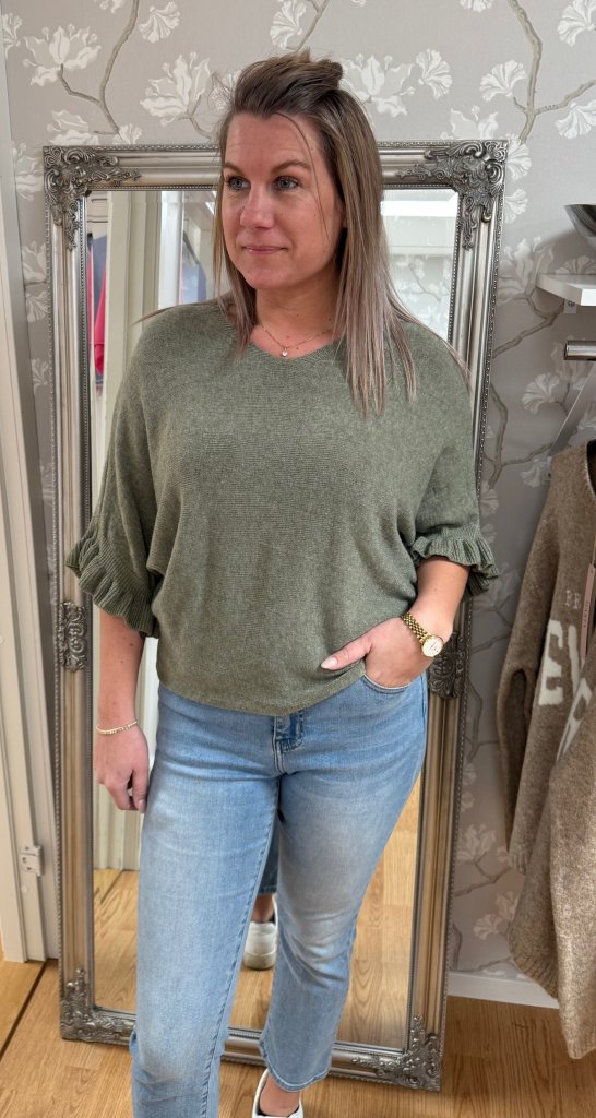 Sara- Tröja - Volang - Khaki- Nyhet