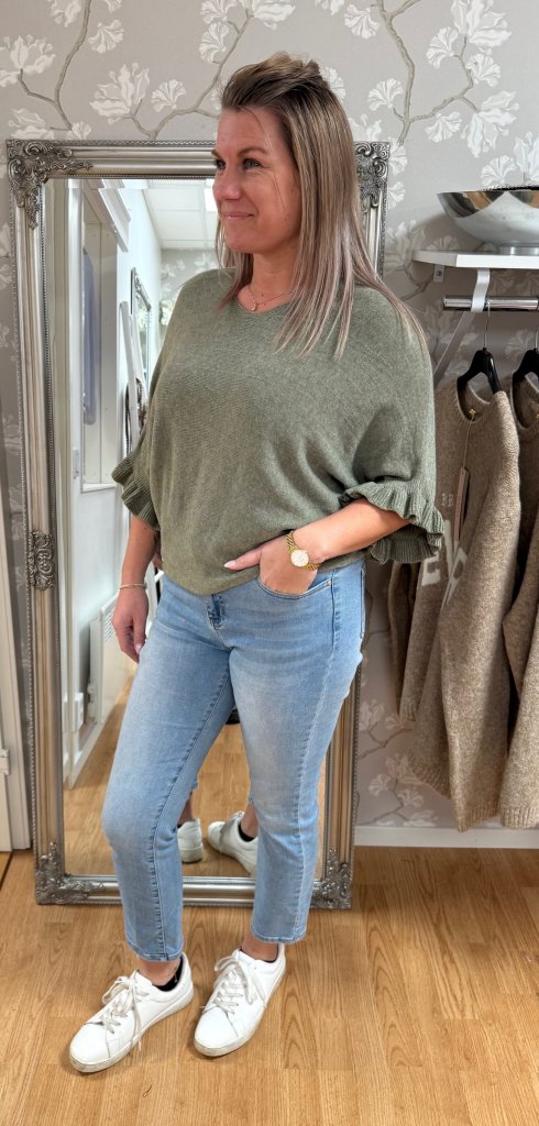Sara- Tröja - Volang - Khaki- Nyhet