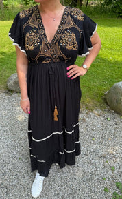 SBMaria  - Klänning -  Mönster - Svart - Nyhet