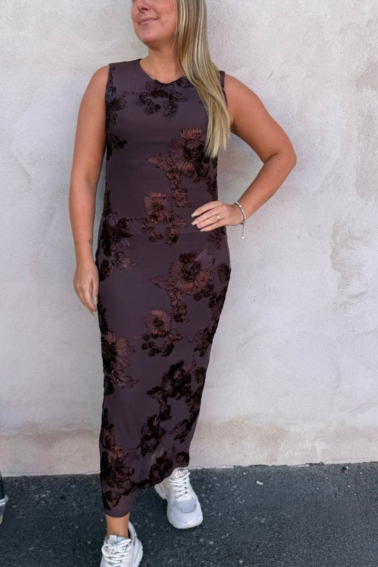 sisdress1.jpg