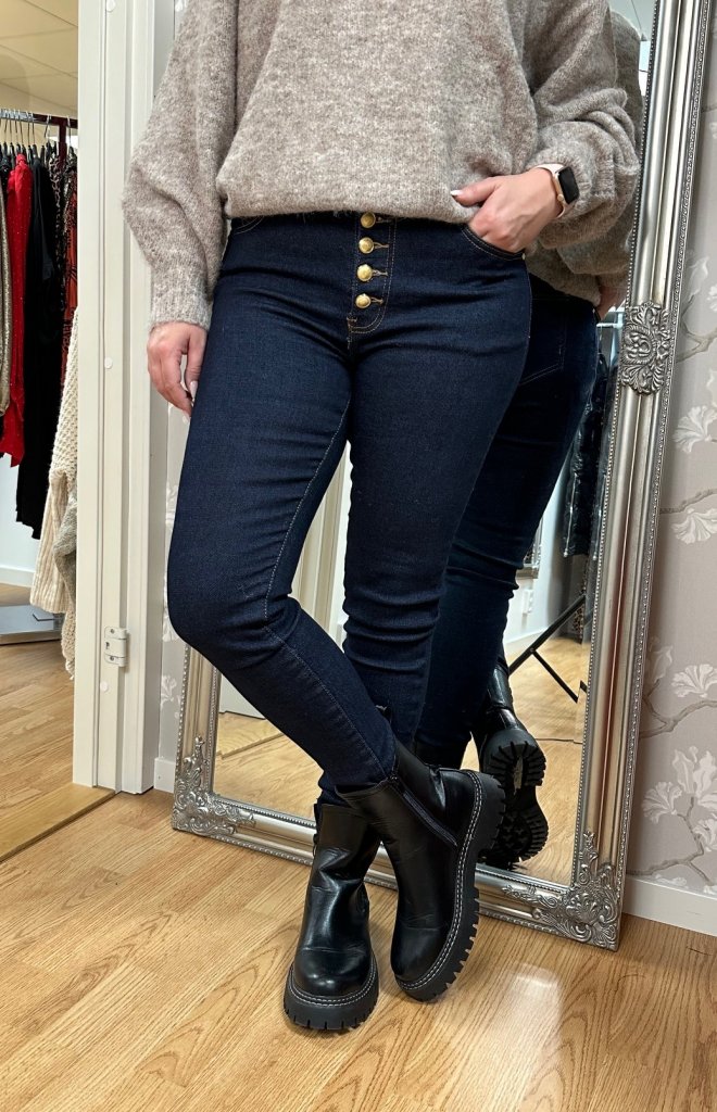 Hedda Y6503 - Jeans - Mörk denim - Nyhet