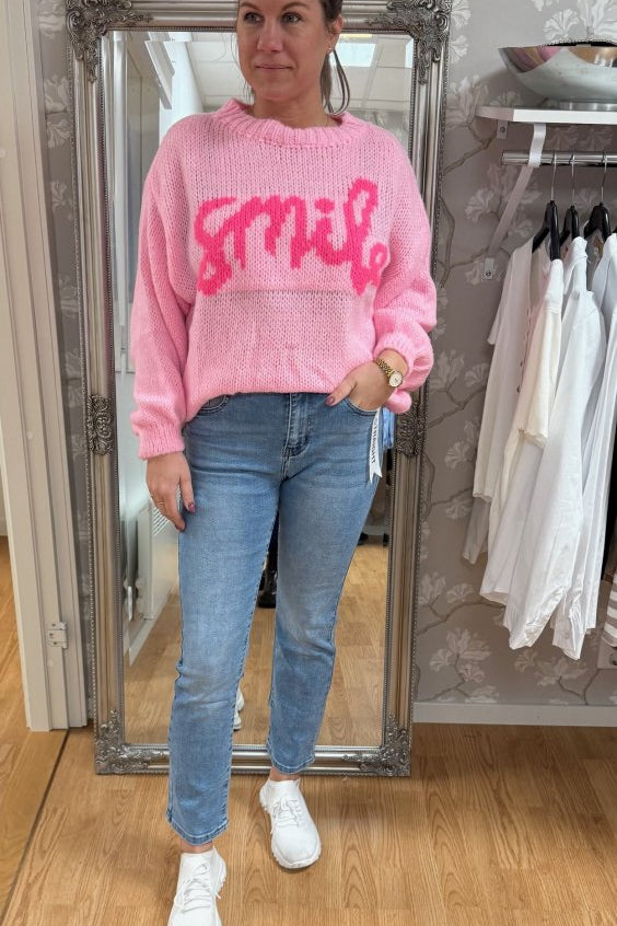 smilepink11_05b70abd-be48-4a7f-b913-78504c442032.jpg