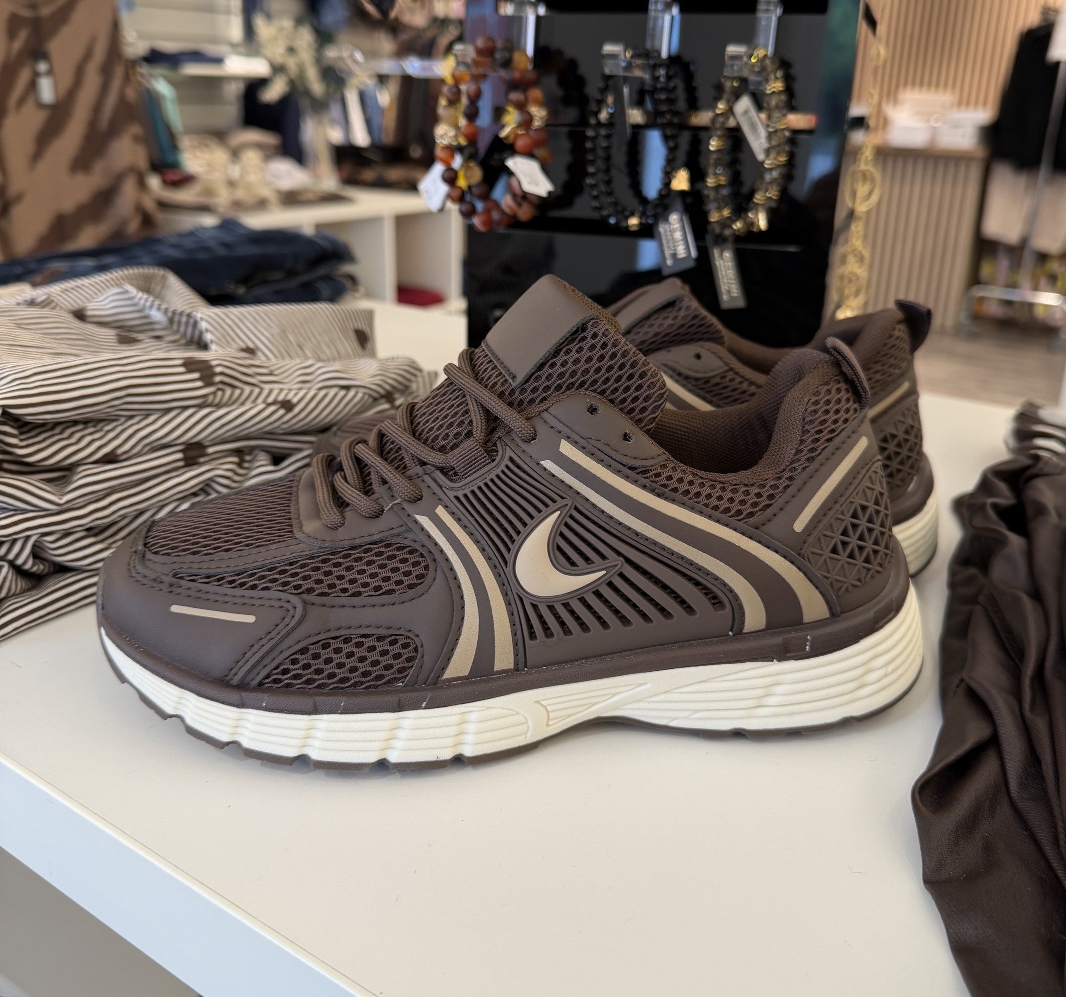 Sneakers 9191 Choco