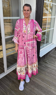 Stellis - Klänning - Mönster - Rosa