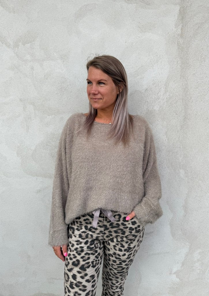 taupe2.jpg