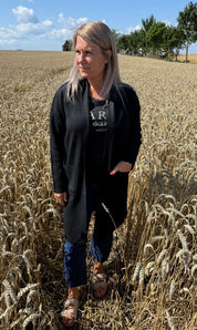 Thea - Långkofta - Svart - Nyhet