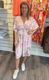 Taylor klänning kort mönster C14 Rosa/Beige