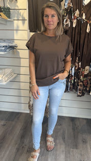 Tina T-shirt Knappar Choco