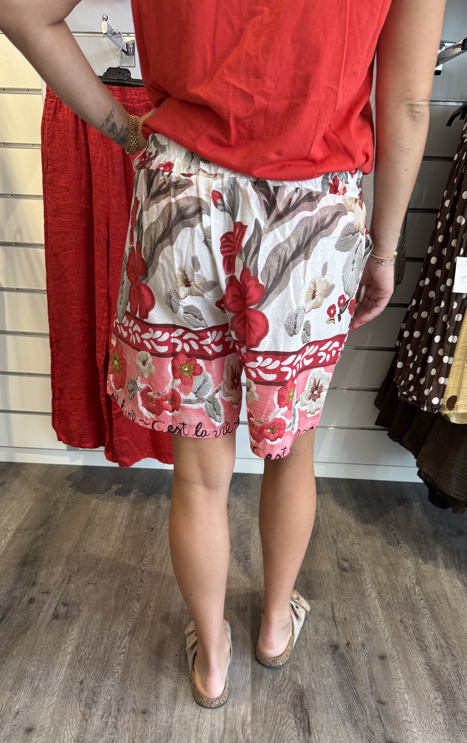Tora Shorts Mönster Röd