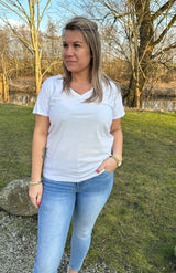 Ewa - T-shirt- V-ringad - Vit - Nyhet