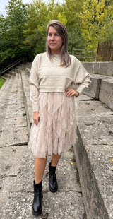 Tully- Tyllklänning- Beige- Nyhet