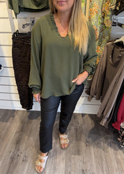 Vendela Blus V-ringad Khaki
