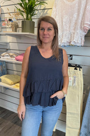 Vicky - Linntopp med volang - Navy- Nyhet