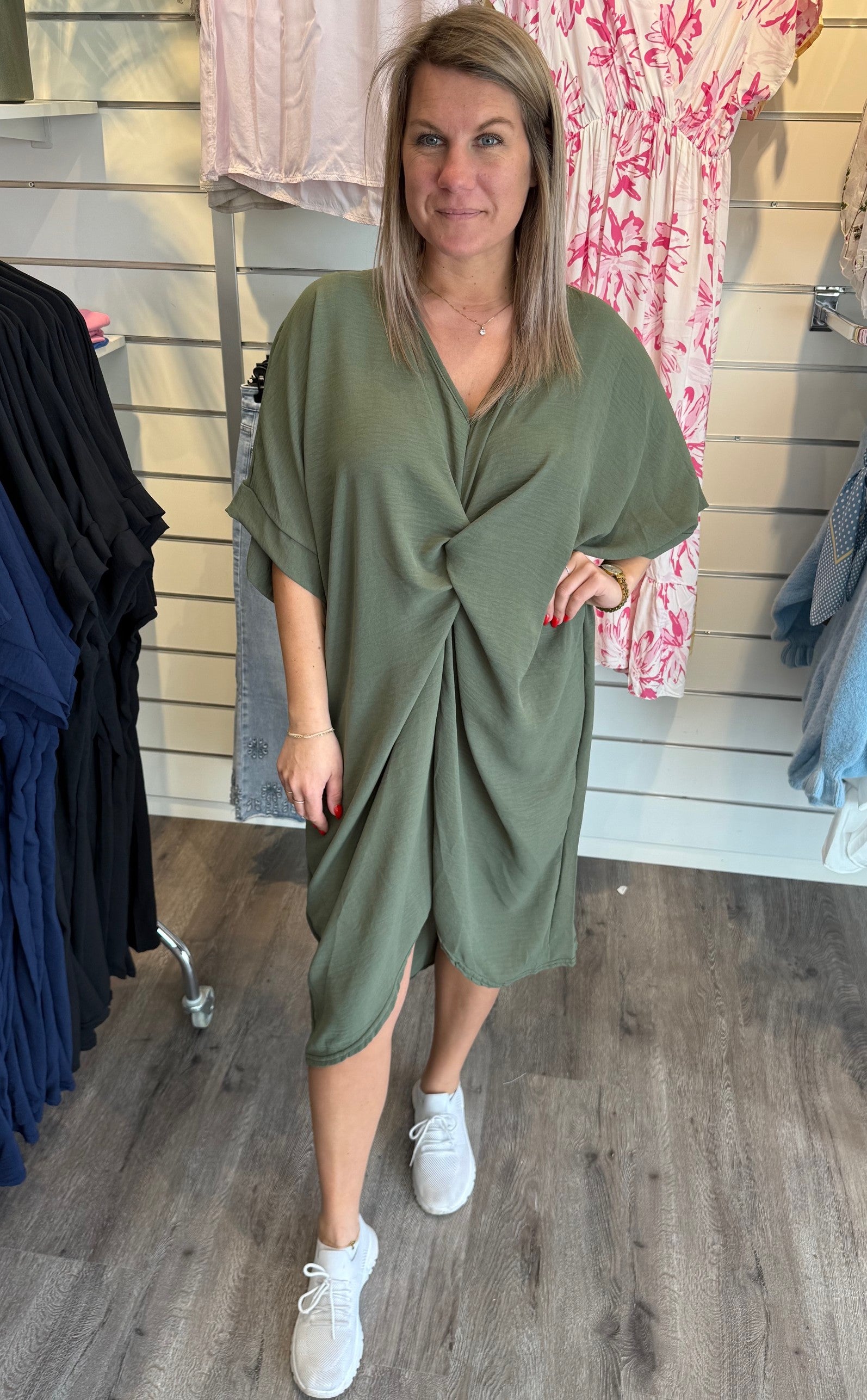 Vivvi - Tunika med Knyt Khaki