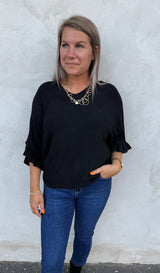 Sara- Tröja - Volang - Svart- Nyhet