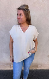 Calla- Blus V-ringad - Beige