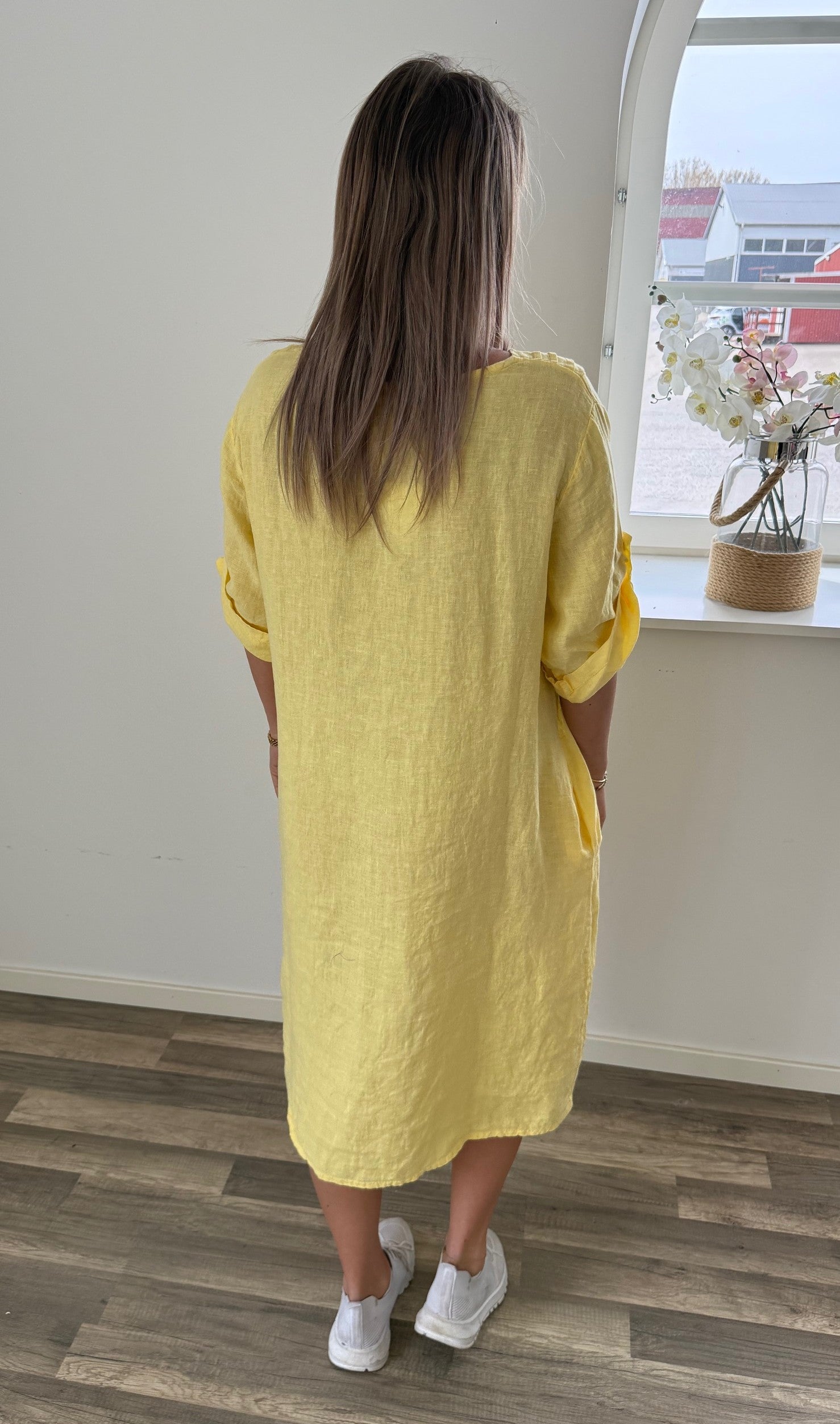 Wendy Linneklänning Gul