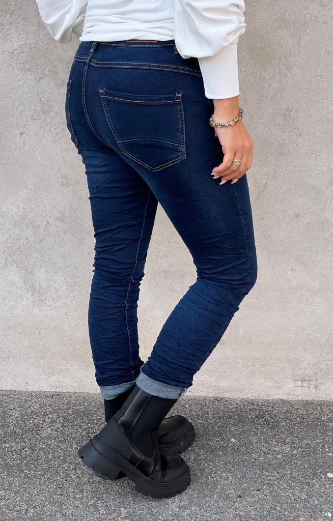 Zelma Jeans med knappar Mörk Denim