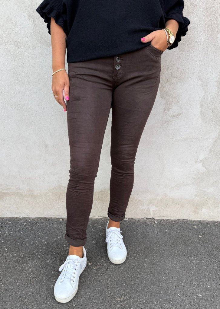 Zelma - Jeans med knappar - Choco