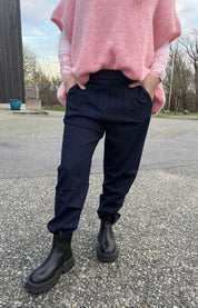 Zora - Byxa med resår  - Mörkdenim - Nyhet