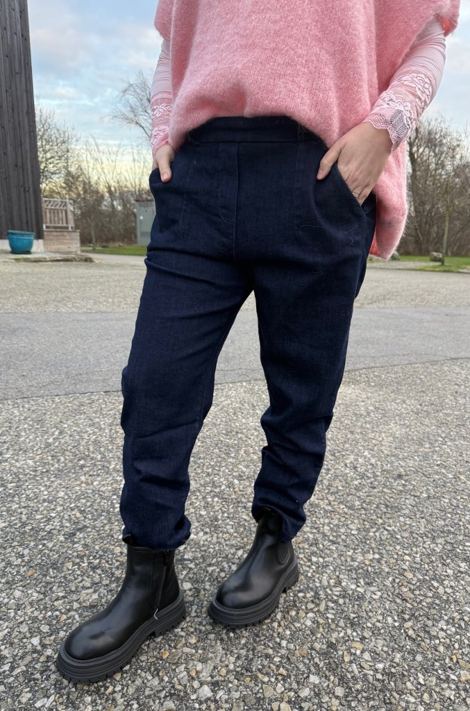 Zora - Byxa med resår  - Mörkdenim - Nyhet