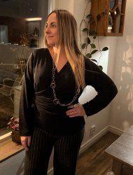 Andi -  Omlotttopp - Svart - Nyhet