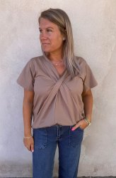 Anea- Topp - Taupe- Nyhet
