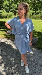 Arianna- Klänning - Denimblå - Nyhet