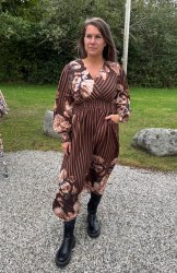 Bailey - Klänning - Randig/Flower - Brun - Nyhet