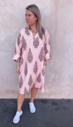 Benita - Klänning - Rosa- Nyhet