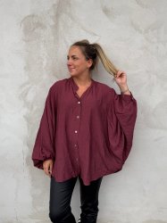 Cayla - Blus - Bordo - Nyhet