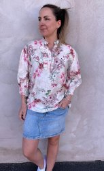 Charlie - Blus - Flower - Beige  - Nyhet
