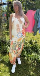 Edina - Satinklänning - Leo/Flower- Beige - Nyhet
