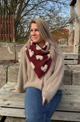 Eily - Halsduk - Bordo - Hjärtan -Nyhet