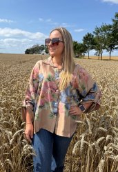 BCEmme - Blus - Flower - Frappe - Nyhet