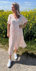 Gina - Klänning - Flower- Cream/Röd - Nyhet