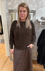 Gunhild - Stickad tröja - Brun - Nyhet