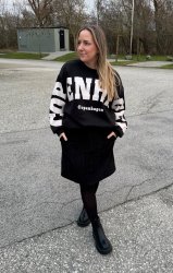 Hibiscus - Sweatshirt-  Copenhagen - Svart - Nyhet